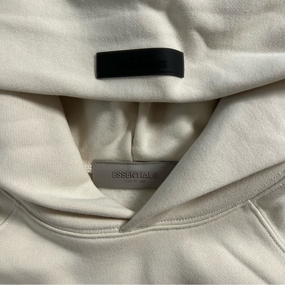 Essentials Raglan Hoodie - Picture 5 of 8